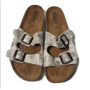 BioStep Camo leather footbed sandals. Made in Spain. Size 9.